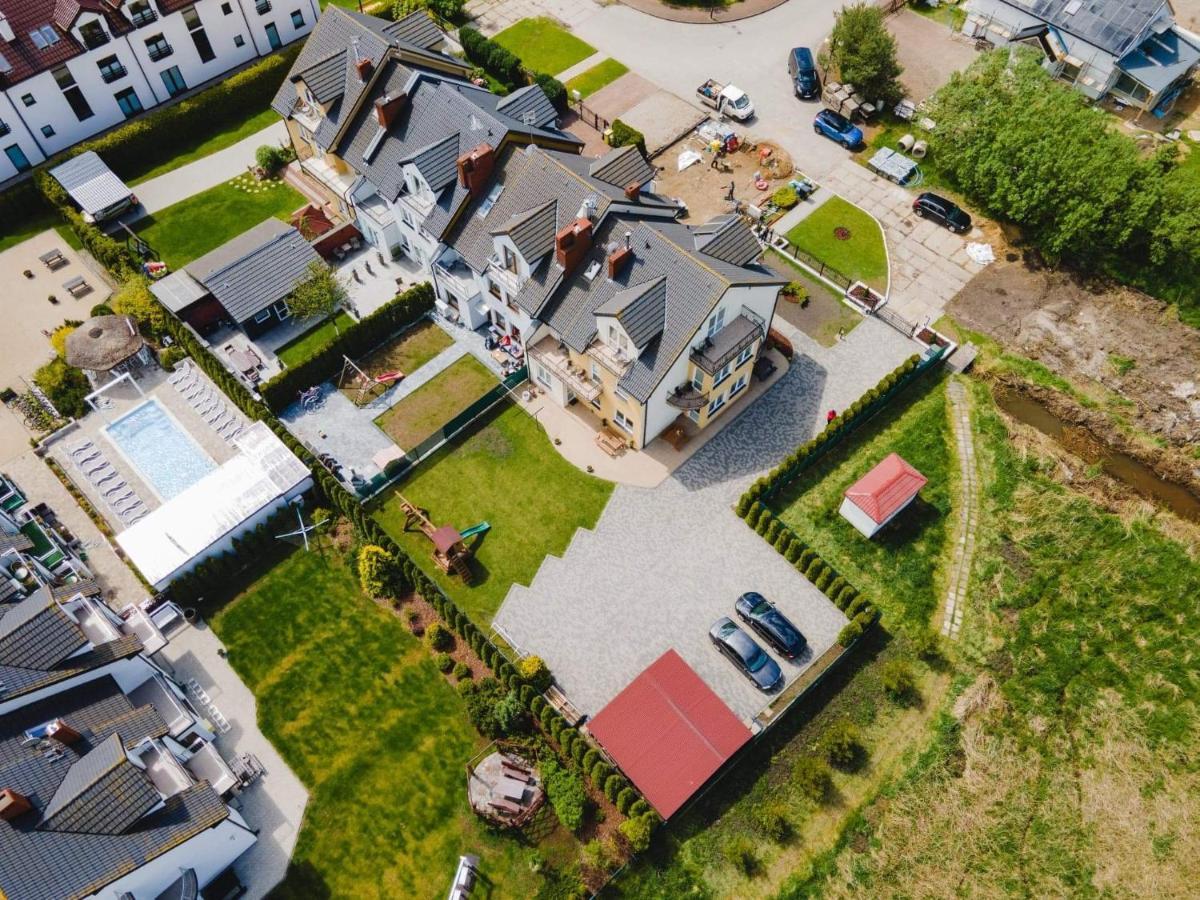Pokoje Goscinne " Awia " Leba Exteriér fotografie