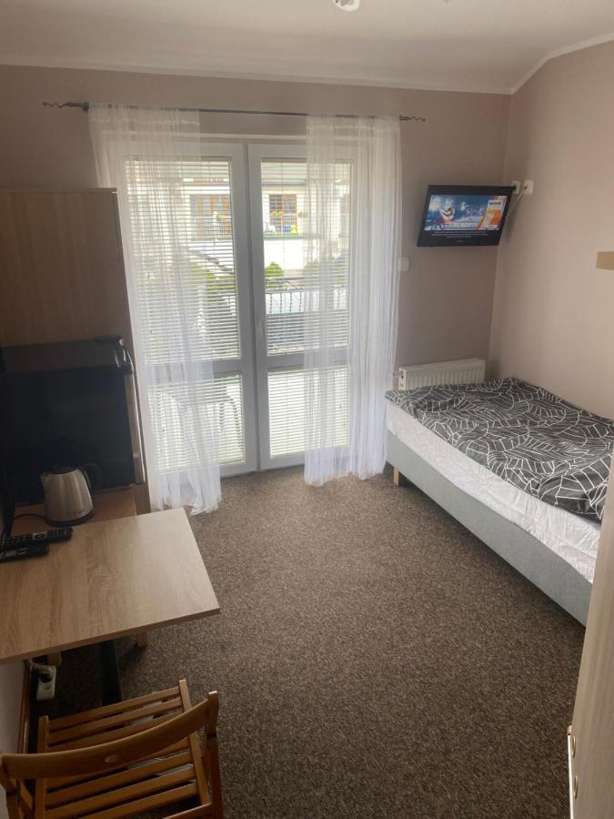 Pokoje Goscinne " Awia " Leba Exteriér fotografie
