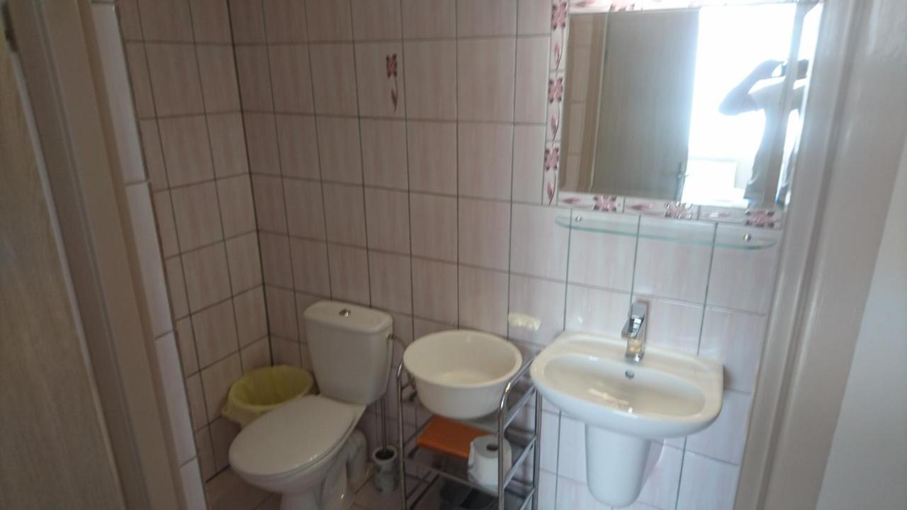Pokoje Goscinne " Awia " Leba Exteriér fotografie